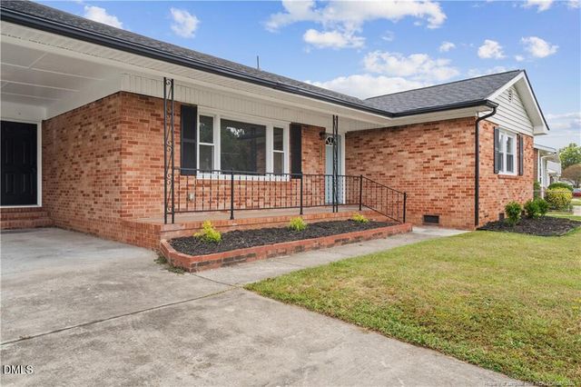 5505 Dodge Drive, Fayetteville, NC 28303