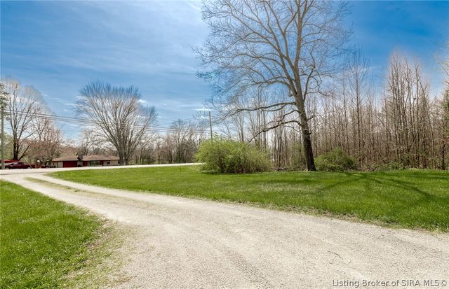 9007 County Road 403, Charlestown, IN 47111
