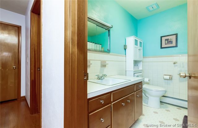 9007 County Road 403, Charlestown, IN 47111