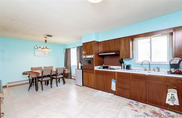 9007 County Road 403, Charlestown, IN 47111