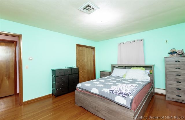 9007 County Road 403, Charlestown, IN 47111