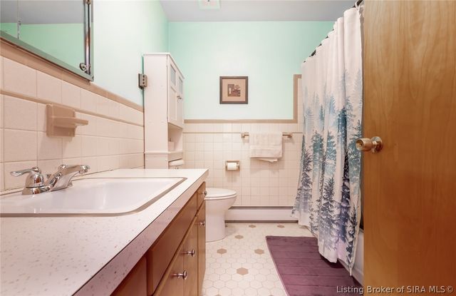 9007 County Road 403, Charlestown, IN 47111