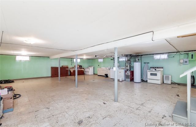 9007 County Road 403, Charlestown, IN 47111