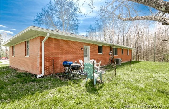 9007 County Road 403, Charlestown, IN 47111