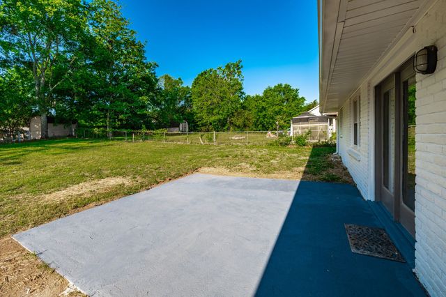 196 Evergreen Cir, Hendersonville, TN 37075