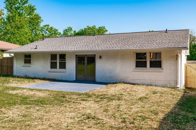 196 Evergreen Cir, Hendersonville, TN 37075