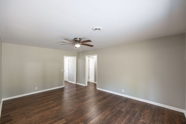 196 Evergreen Cir, Hendersonville, TN 37075