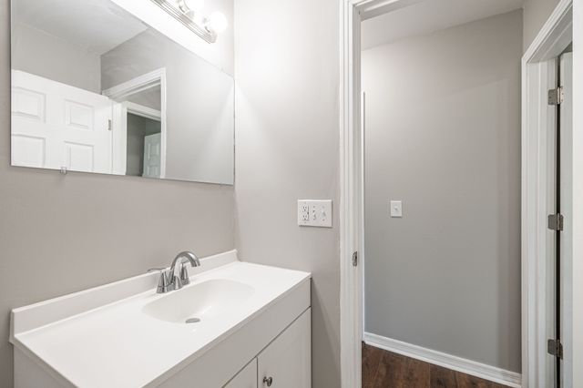 196 Evergreen Cir, Hendersonville, TN 37075