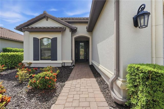 23729 Pebble Pointe LN, Estero, FL 34135