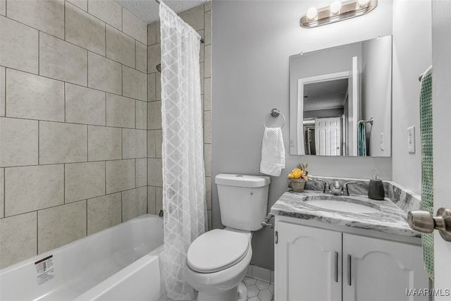 4680 RAY Drive, Montgomery, AL 36109