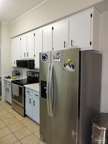 1704 E Lee St, Pensacola, FL 32503