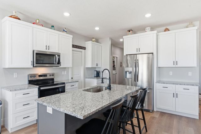 161 E Chloe Lane, Republic, MO 65738