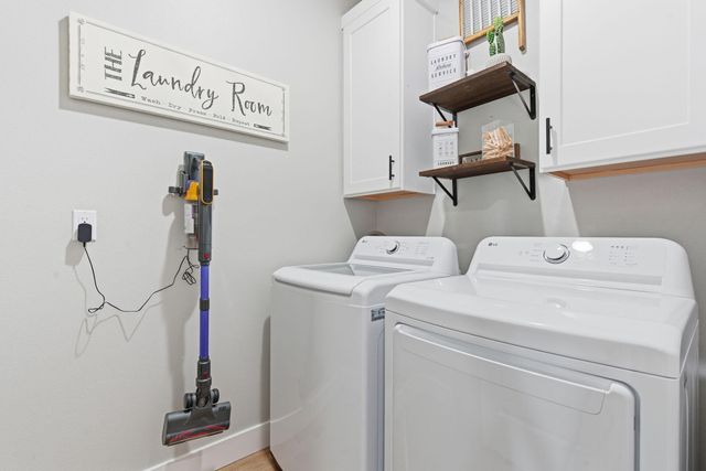 161 E Chloe Lane, Republic, MO 65738