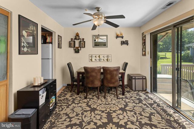 20 MAPLEWOOD, West Deptford, NJ 08066