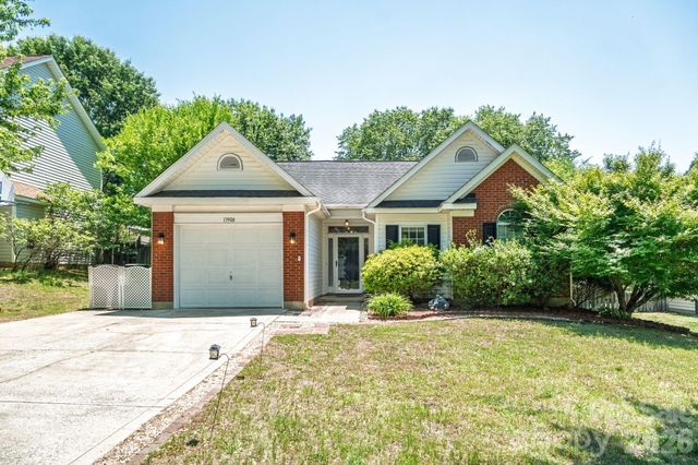13908 Mcgloughlin Way Court, Charlotte, NC 28273