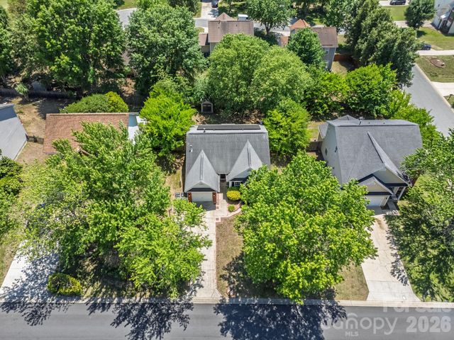 13908 Mcgloughlin Way Court, Charlotte, NC 28273