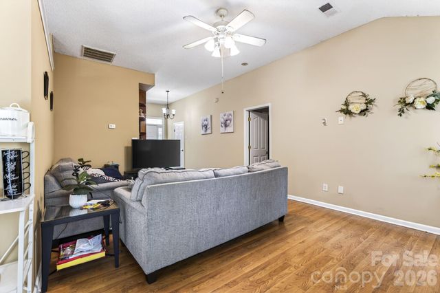13908 Mcgloughlin Way Court, Charlotte, NC 28273