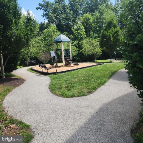9334 ROCK RIPPLE LN, Laurel, MD 20723
