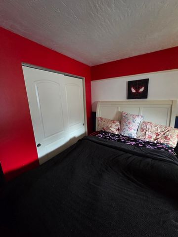 37 Wall St 2C, Worcester, MA 01604