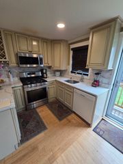 37 Wall St 2C, Worcester, MA 01604