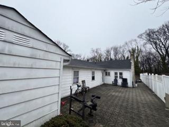 910 MAGNOLIA AVENUE, Croydon, PA 19021
