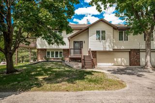 13622 Knox Drive, Burnsville, MN 55337