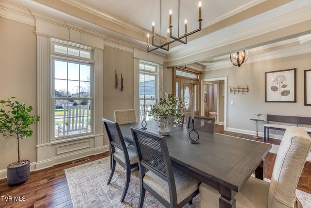 2129 Highland Falls Court, Johnson City, TN 37615