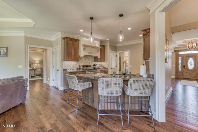 2129 Highland Falls Court, Johnson City, TN 37615