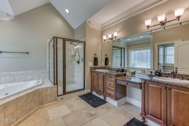 2129 Highland Falls Court, Johnson City, TN 37615