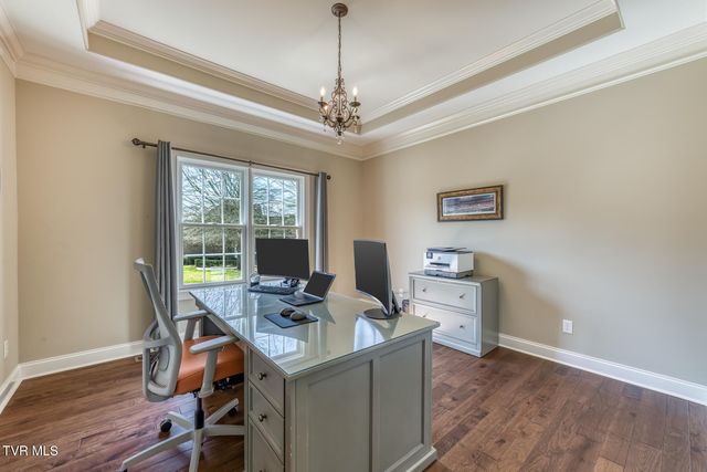 2129 Highland Falls Court, Johnson City, TN 37615