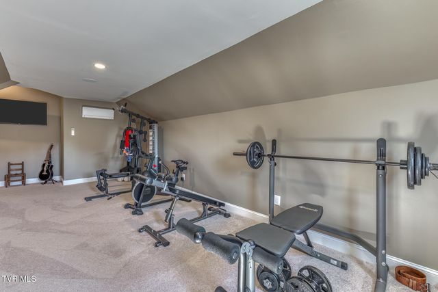 2129 Highland Falls Court, Johnson City, TN 37615