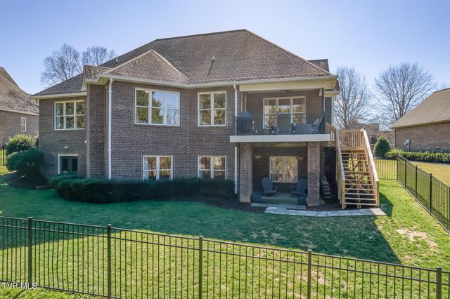 2129 Highland Falls Court, Johnson City, TN 37615