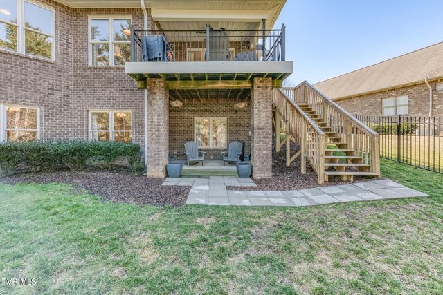 2129 Highland Falls Court, Johnson City, TN 37615