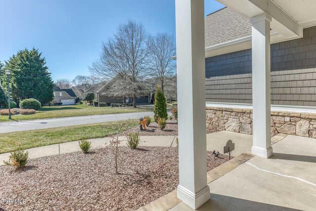 2129 Highland Falls Court, Johnson City, TN 37615