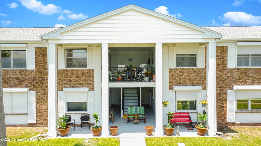 190 E Olmstead Drive H3, Titusville, FL 32780