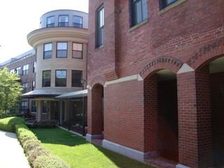 110 Cypress St 301, Brookline, MA 02445