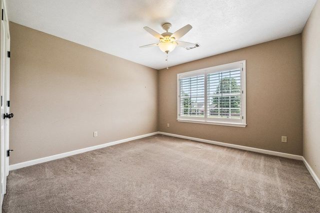 583 ROSEMARK DR, Atoka, TN 38004