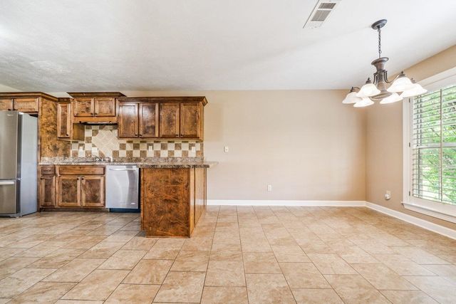 583 ROSEMARK DR, Atoka, TN 38004