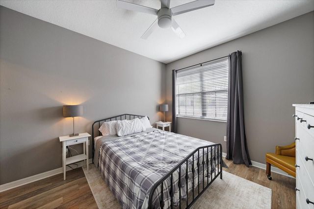 4206 VIA PIEDRA CIRCLE 3-202, Sarasota, FL 34233