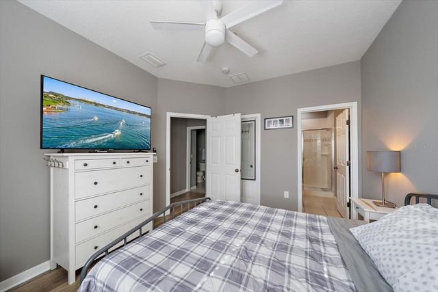 4206 VIA PIEDRA CIRCLE 3-202, Sarasota, FL 34233