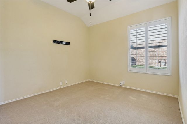 1604 Park Chase Avenue, Arlington, TX 76011