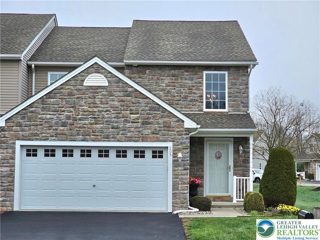 805 Fieldstone Trail, Forks Twp, PA 18040