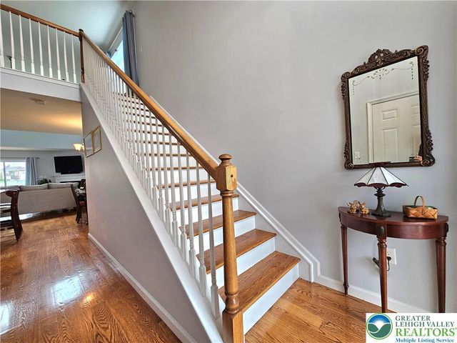 805 Fieldstone Trail, Forks Twp, PA 18040
