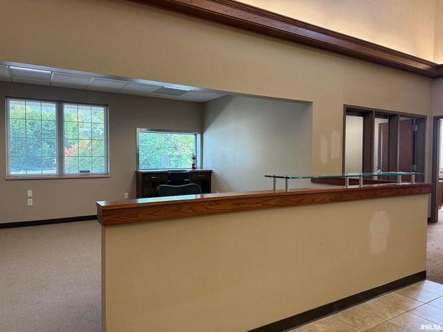 3457 AVENUE OF THE CITIES Avenue, Moline, IL 61265