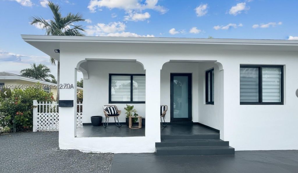 270 NW 40th Ct A, Miami, FL 33126