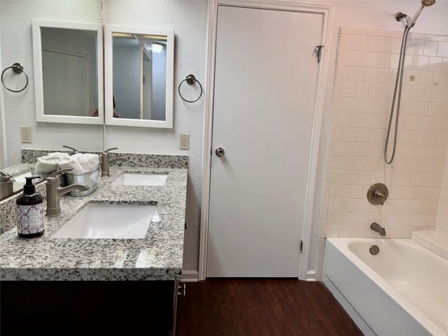 10 S Greenbud Court, The Woodlands, TX 77380