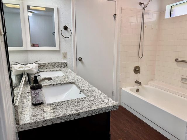 10 S Greenbud Court, The Woodlands, TX 77380