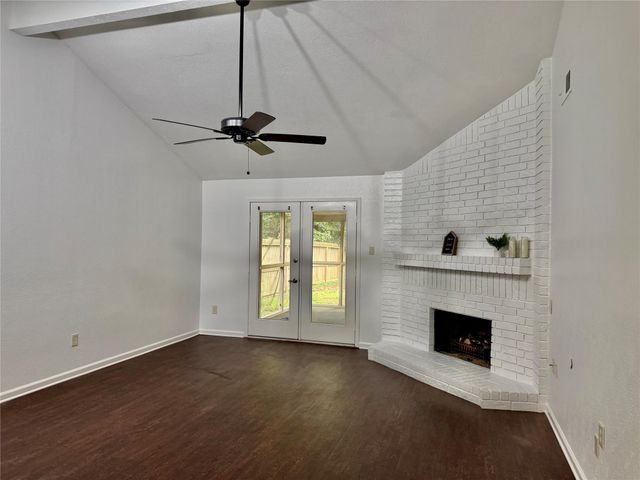 10 S Greenbud Court, The Woodlands, TX 77380