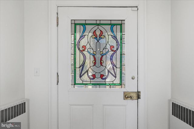 217 W BOSCAWEN ST, Winchester, VA 22601