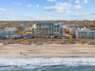 901 Lake Park Boulevard Unit 201, Carolina Beach, NC 28428